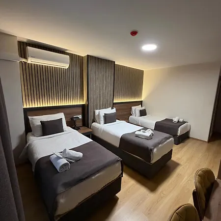 Grand By Seko Hotell