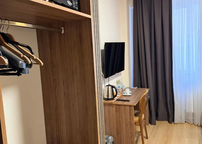 酒店 Grand Elite Old 3*