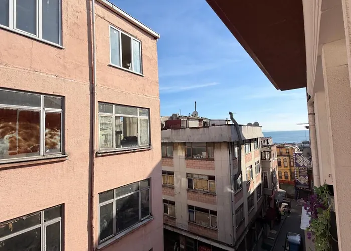 Grand Elite Old 酒店